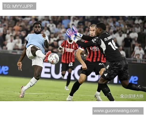 意甲焦点战:AC米兰主场迎战拉齐奥各方看好米兰取胜 意甲焦点战:AC米兰主场迎战拉齐奥各方看好米兰取胜