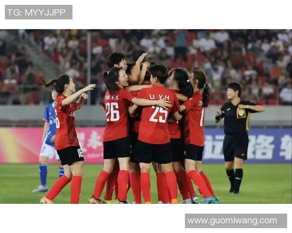 福建南安女足中甲首秀战平球迷专程助威展现热情